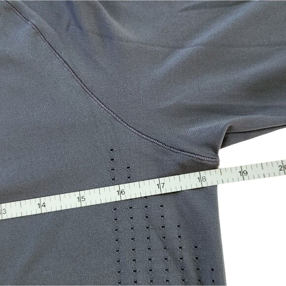 Gymshark Sweat Seamless Long Sleeve Crop Top Gray Drawstring Hem Women's Small - Picture 9 of 11